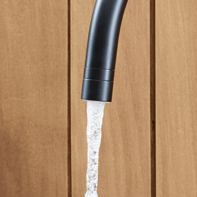 kitchen tap with aerator